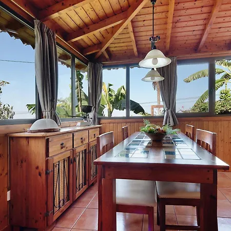 Casa Eco Con Vistas Al Teide Alpehytte